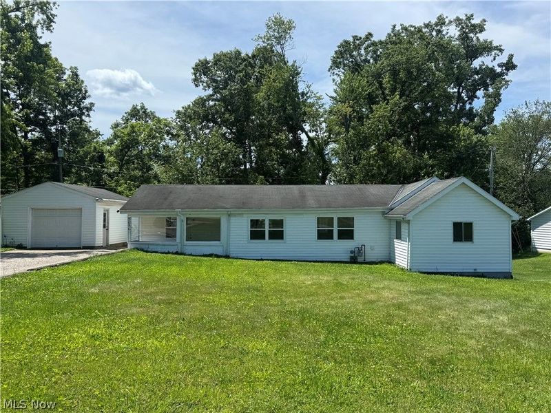 3680 Lincoln Street, Roseville, OH 43777 Photo 2