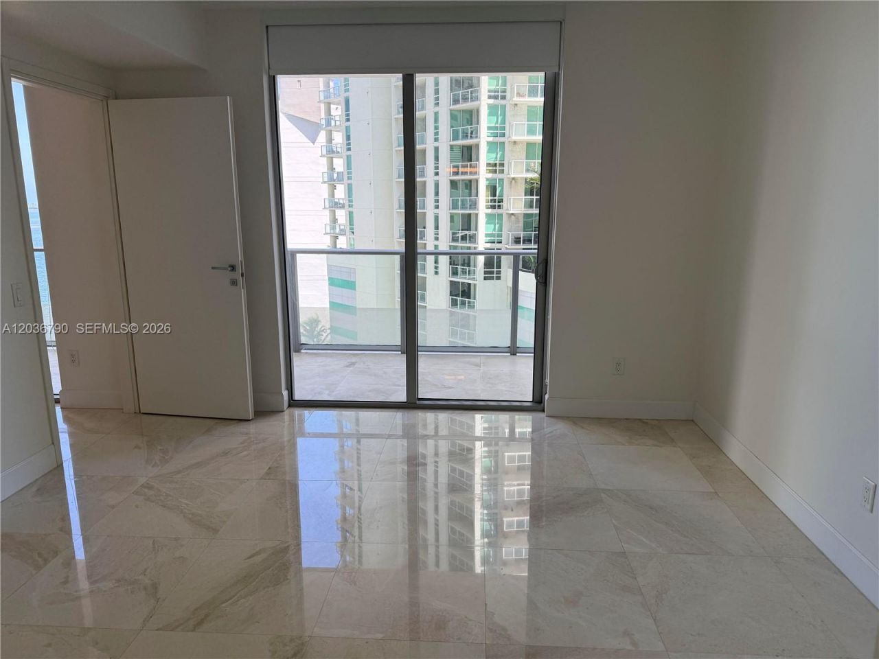 1300 Brickell Bay Dr, Unit 1003, Miami, FL 33131 Photo