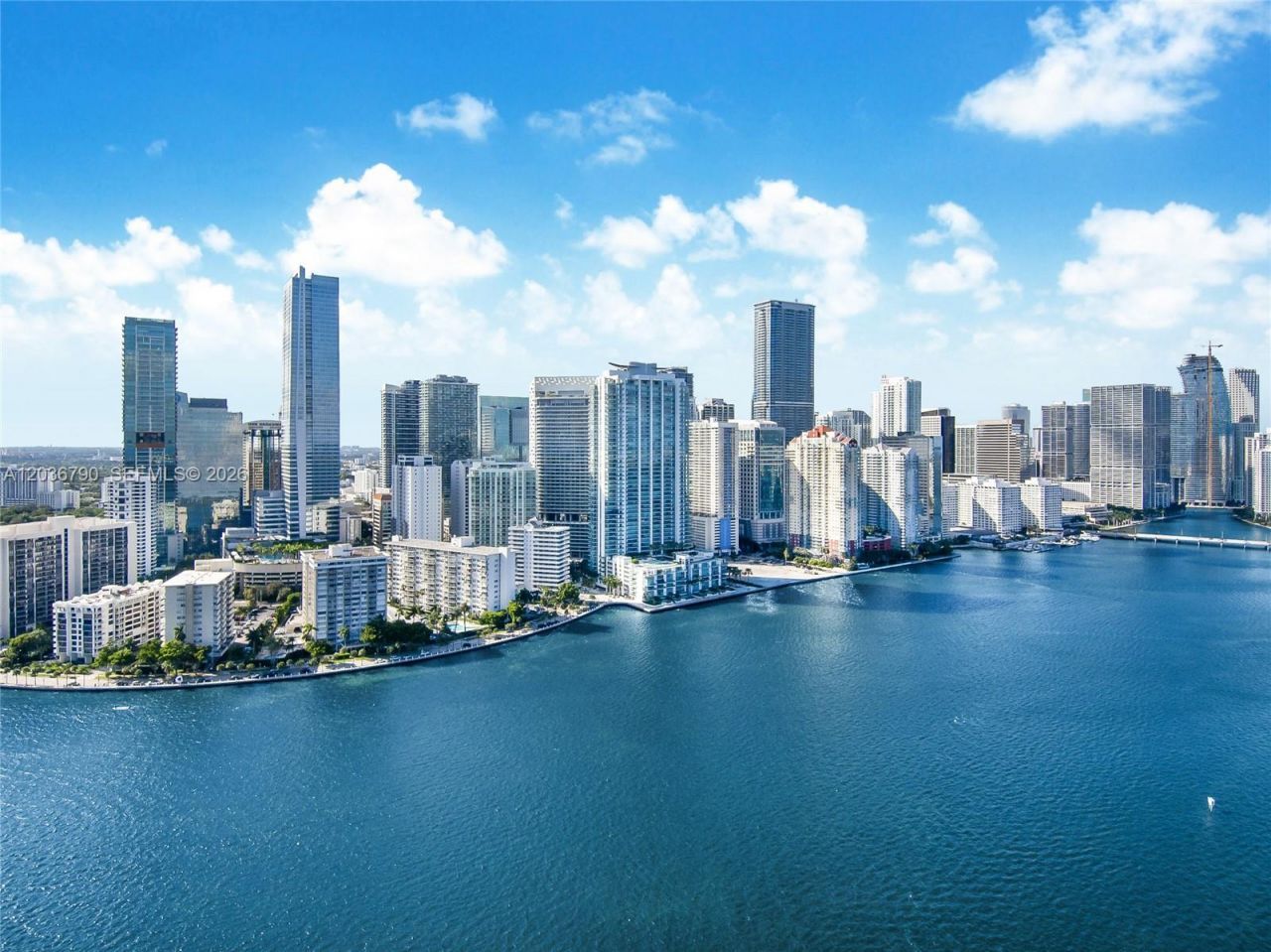 1300 Brickell Bay Dr, Unit 1003, Miami, FL 33131 Photo