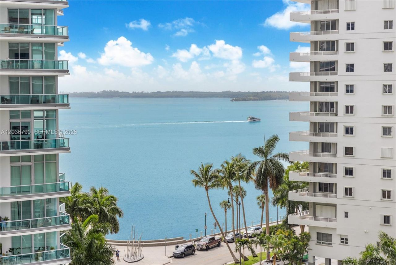 1300 Brickell Bay Dr, Unit 1003, Miami, FL 33131 Photo
