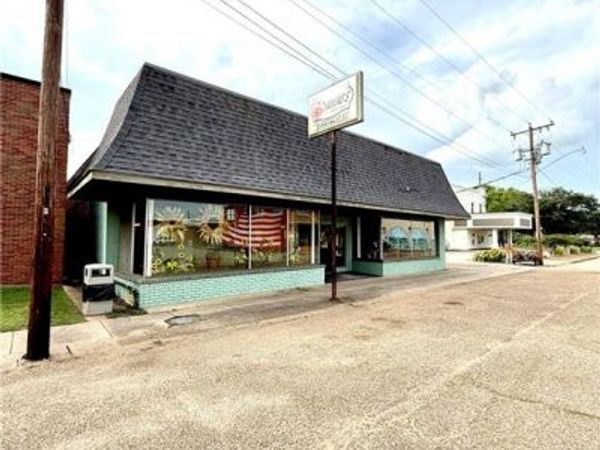 112 W MAGNOLIA Street, Bunkie, LA 71322