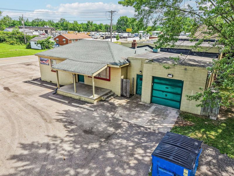 5558 Wadsworth Road, Dayton, OH 45414 Photo 3