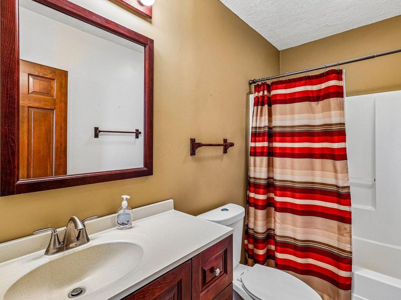 5558 Wadsworth Road, Dayton, OH 45414 Photo 37