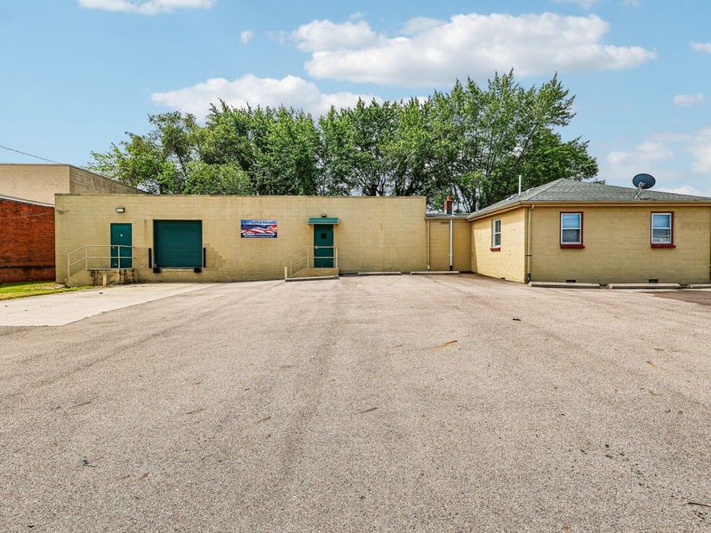 5558 Wadsworth Road, Dayton, OH 45414 Photo 6
