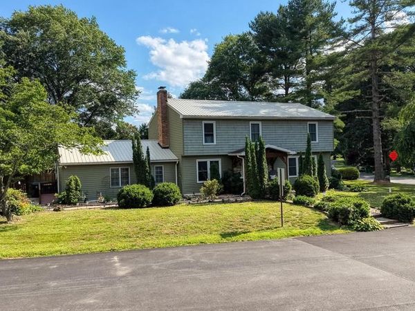 100 BROOKFIELD DRIVE, DOVER, DE 19901