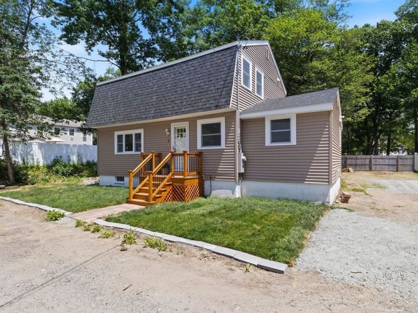 3 Greystone Road, Merrimac, MA 01860