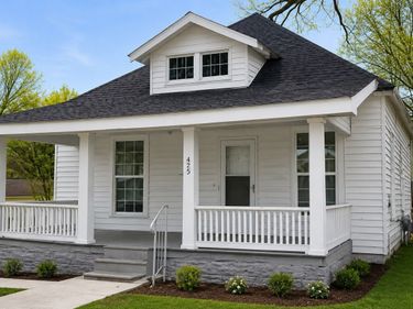 425 N McCombs St , Martin, TN 38237