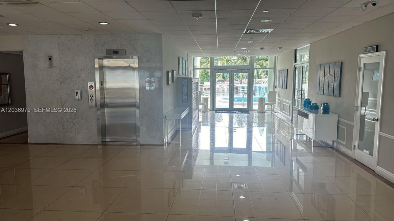 9500 W Bay Harbor Dr, Unit 6C, Bay Harbor Islands, FL 33154 Photo