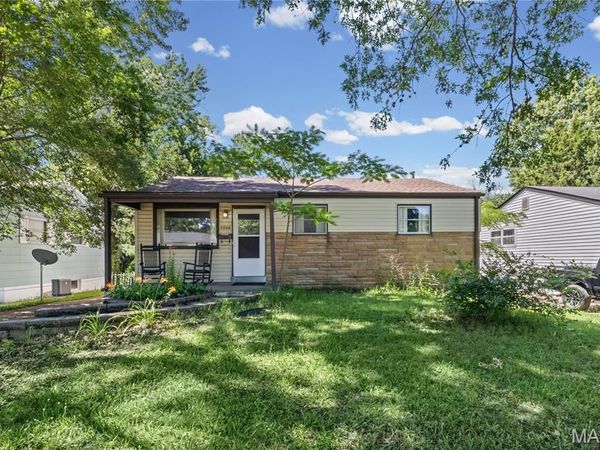 8644 Harold Drive , Berkeley, MO 63134