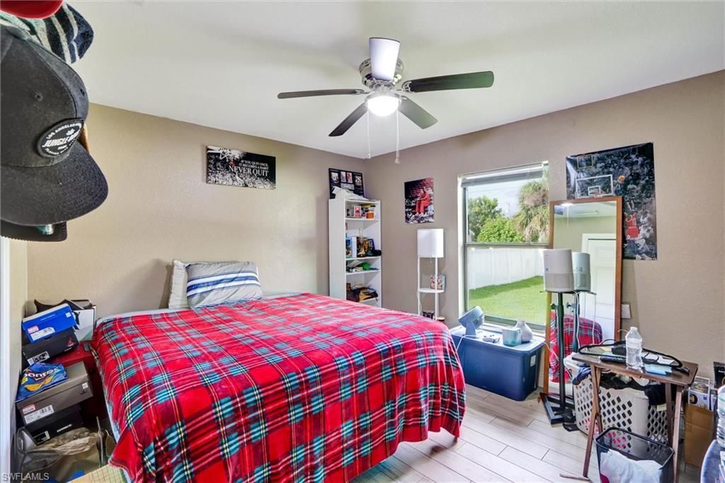 1317 NE 4th Pl , Cape Coral, FL 33909 Photo