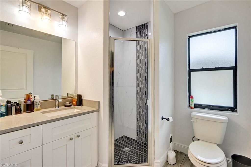 1317 NE 4th Pl , Cape Coral, FL 33909 Photo