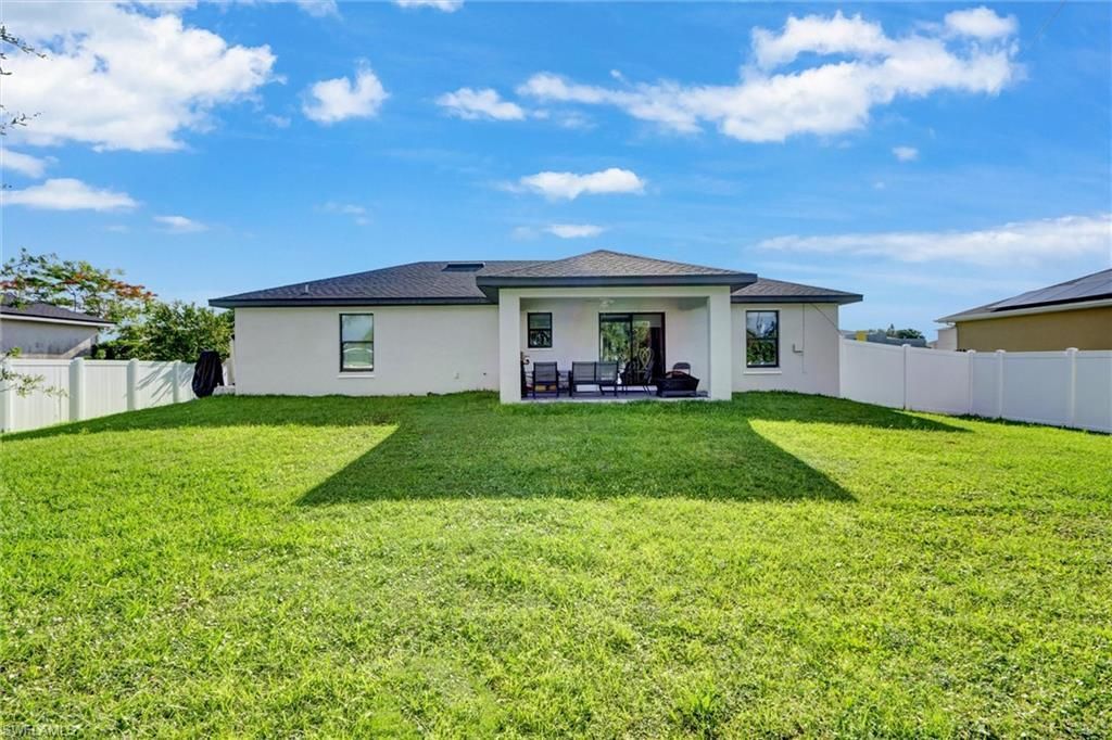 1317 NE 4th Pl , Cape Coral, FL 33909 Photo