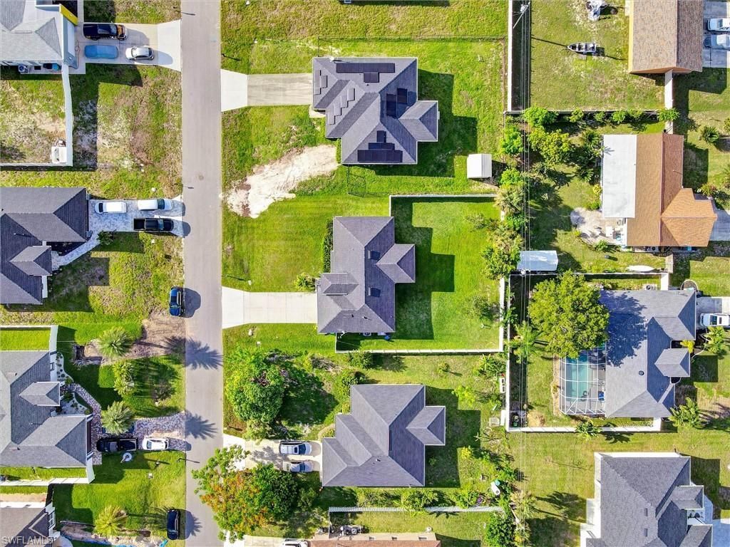 1317 NE 4th Pl , Cape Coral, FL 33909 Photo