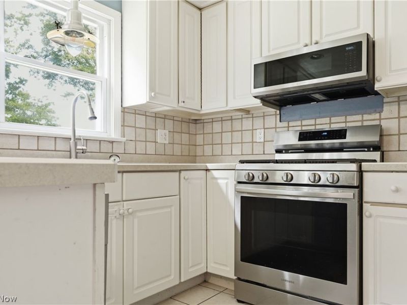 910 S Hazelwood Avenue, Youngstown, OH 44509 Photo 10
