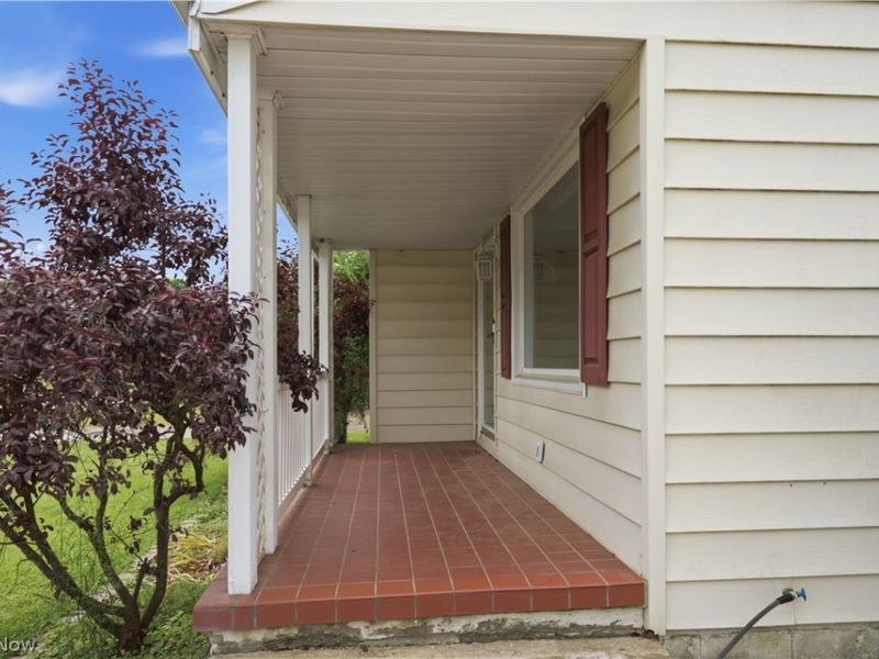 910 S Hazelwood Avenue, Youngstown, OH 44509 Photo 5