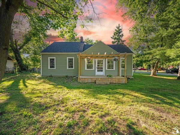 93 N Division Street, Petersburg, MI 49270