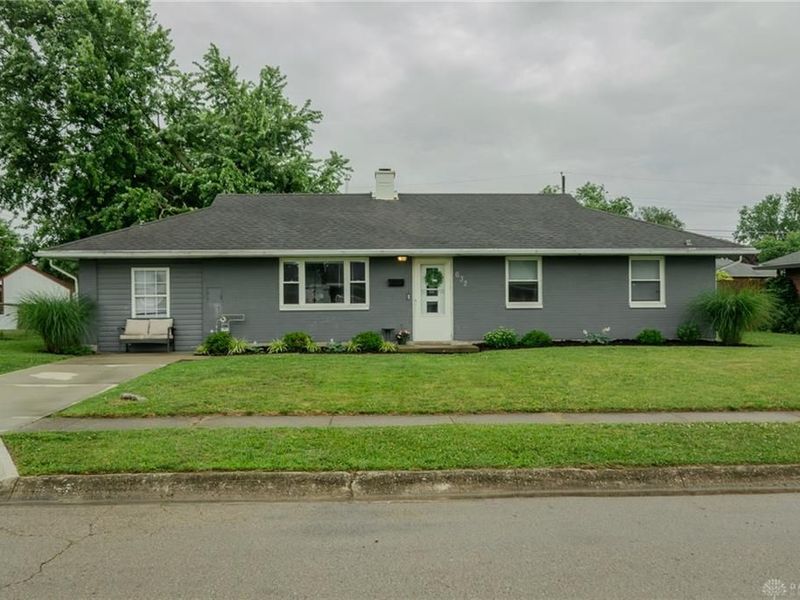 632 Greenhurst Drive, Vandalia, OH 45377 Photo 1
