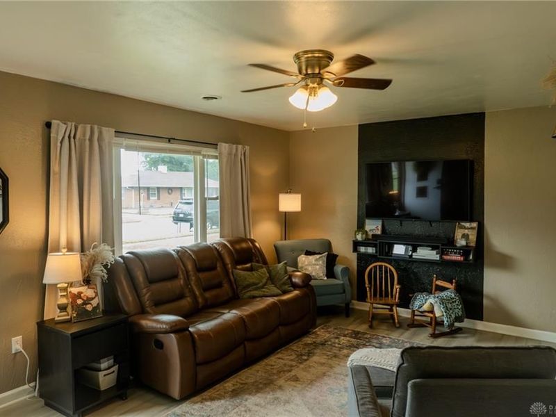 632 Greenhurst Drive, Vandalia, OH 45377 Photo 9