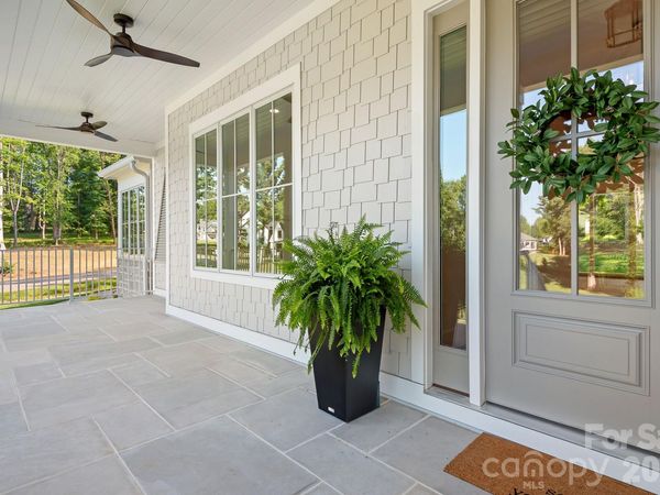 126 Manorly Lane, Mooresville, NC 28115