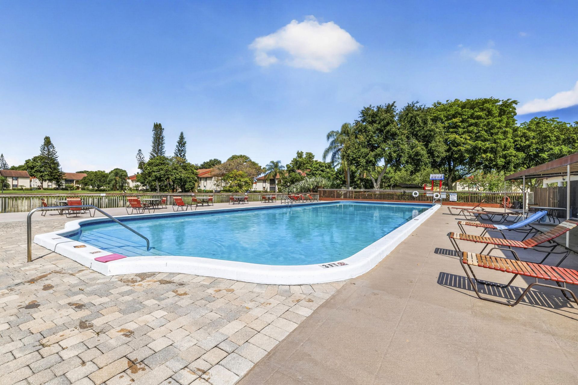 4999 Sable Pine Circle, Unit D2, West Palm Beach, FL 33417 Photo