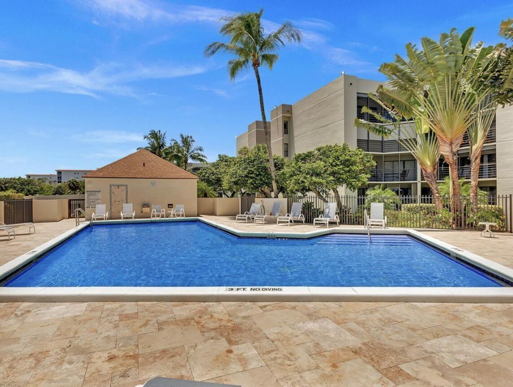 5800 Camino Del Sol, Unit Apt 103, Boca Raton, FL 33433 Photo