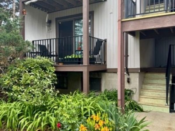 17329 Aspen Ct, Stanhope, NJ 07874