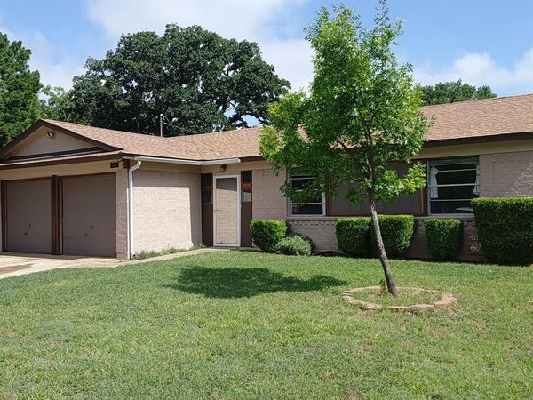 701 Idlewilde Drive, Lewisville, TX 75067