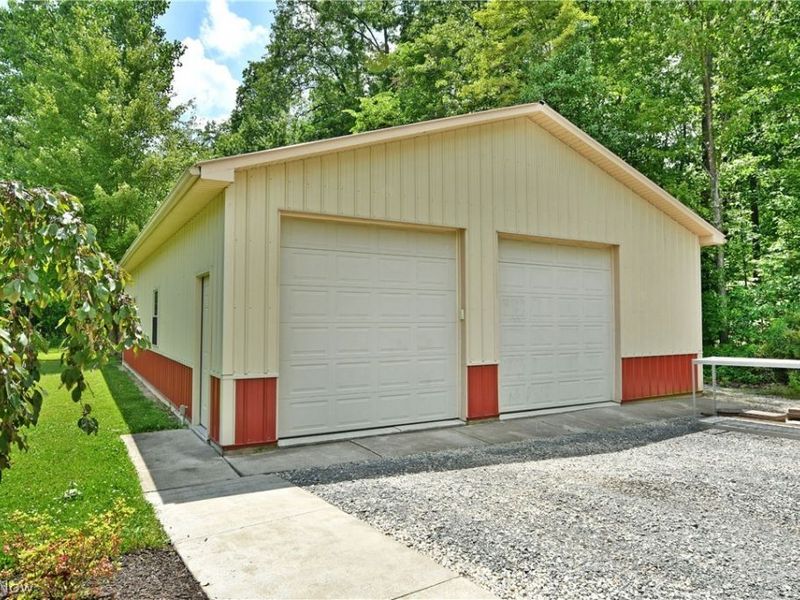 17655 Ellsworth Road, Lake Milton, OH 44429 Photo 11