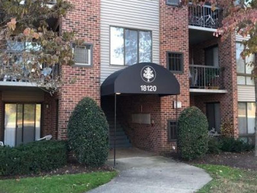 18120 Chalet Drive, Unit 11-203, Germantown, MD 20874 Main Photo