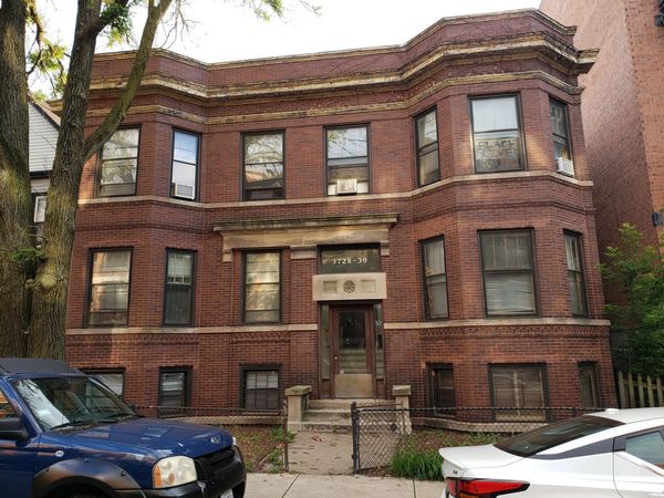 Unit 1, Chicago, IL 60613