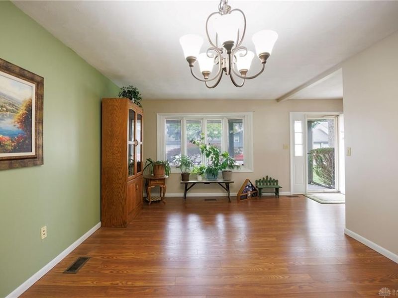 281 Scott Drive, Englewood, OH 45322 Photo 7