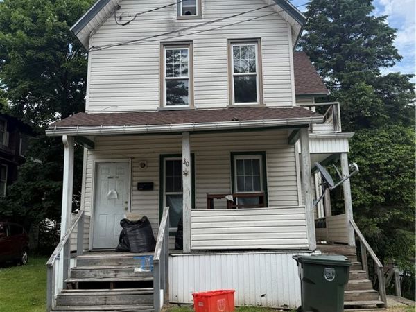 30 Stowe Street , Jamestown, NY 14701