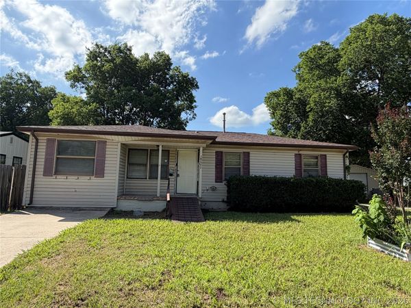 1701 Tower Drive , Ardmore, OK 73401