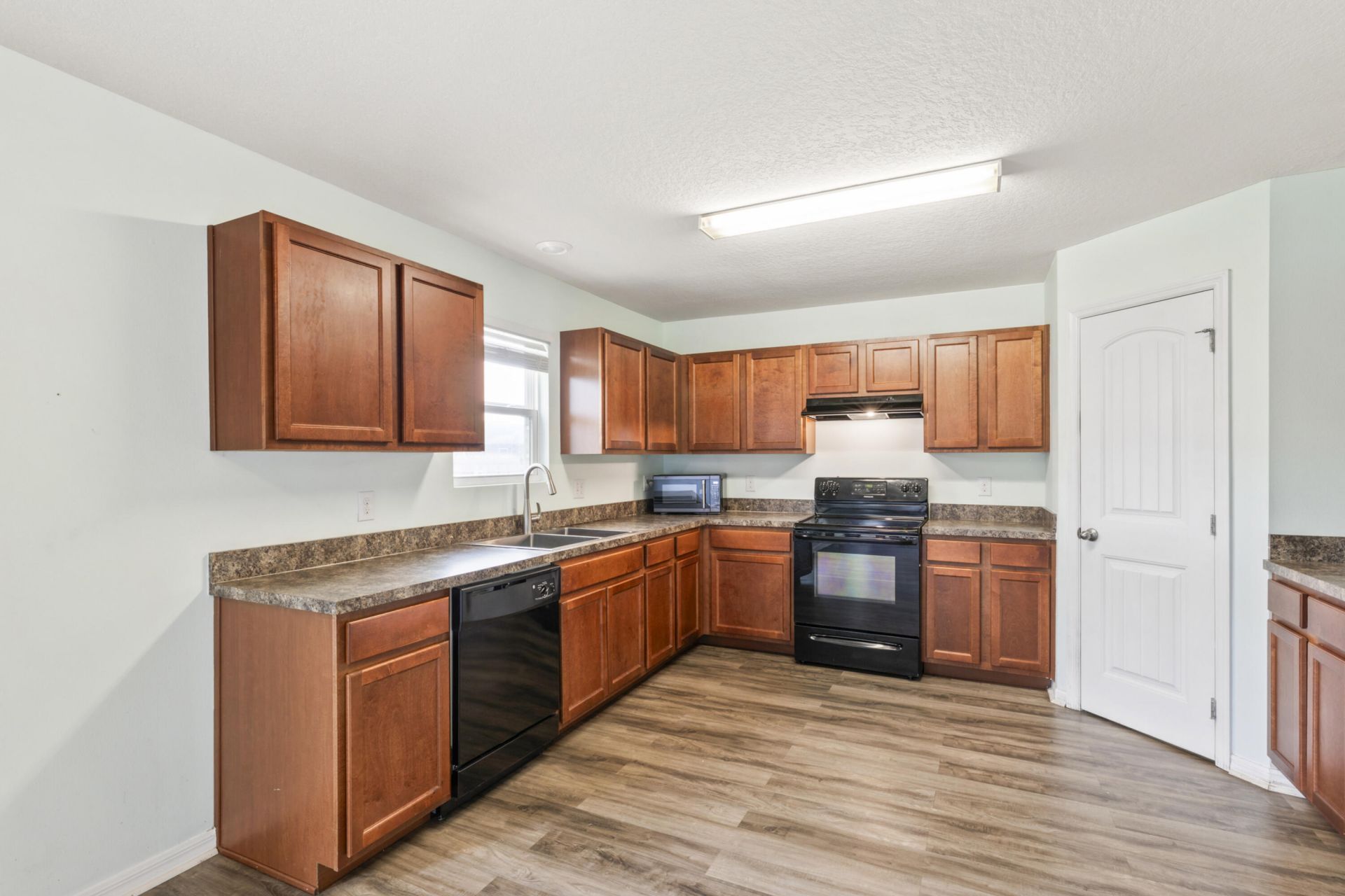 1833 SW Cameo Boulevard, Port Saint Lucie, FL 34953 Photo