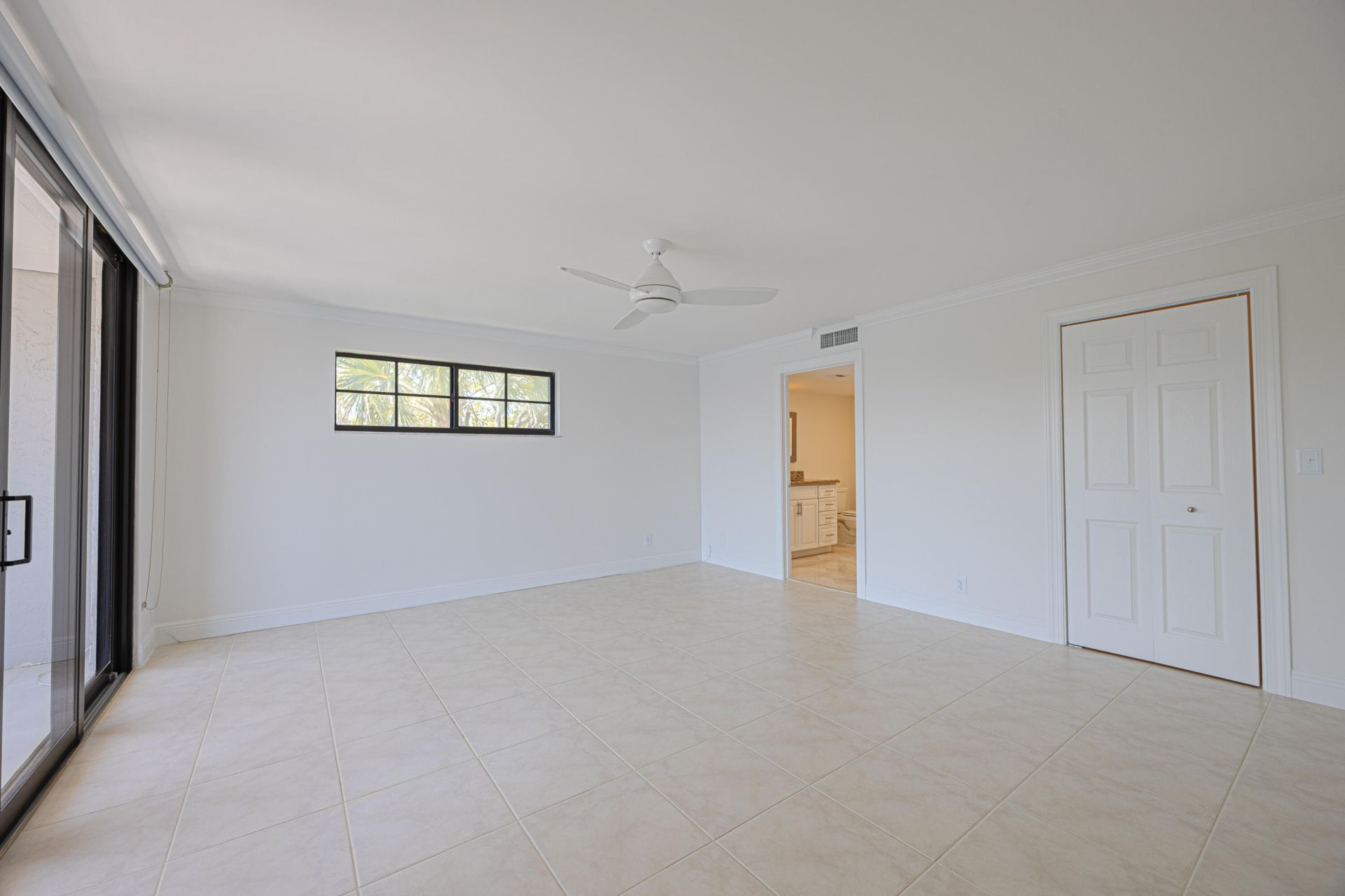 801 Palm Trail, Unit 9, Delray Beach, FL 33483 Photo