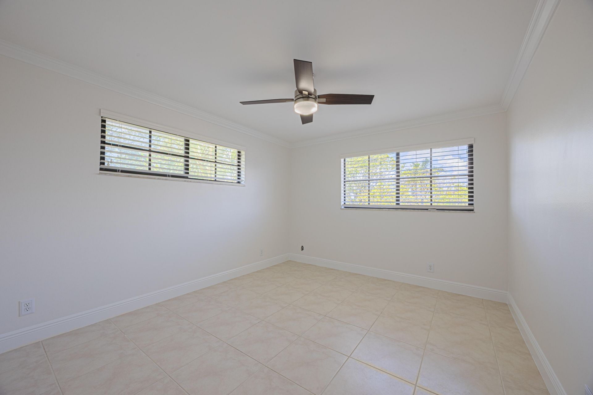 801 Palm Trail, Unit 9, Delray Beach, FL 33483 Photo