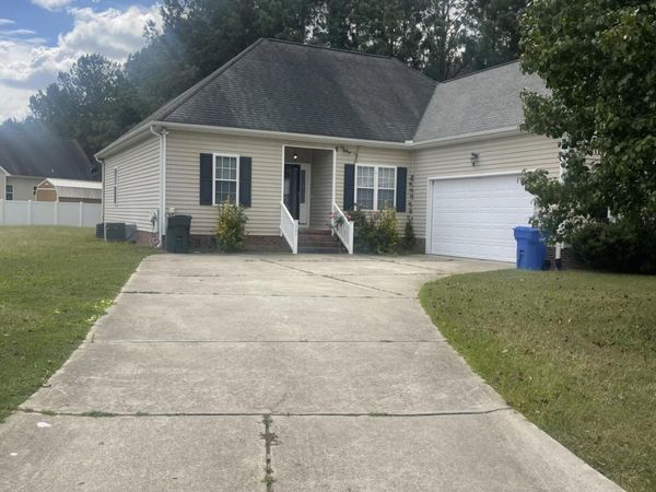 2704 Millhaven Court W, Wilson, NC 27893