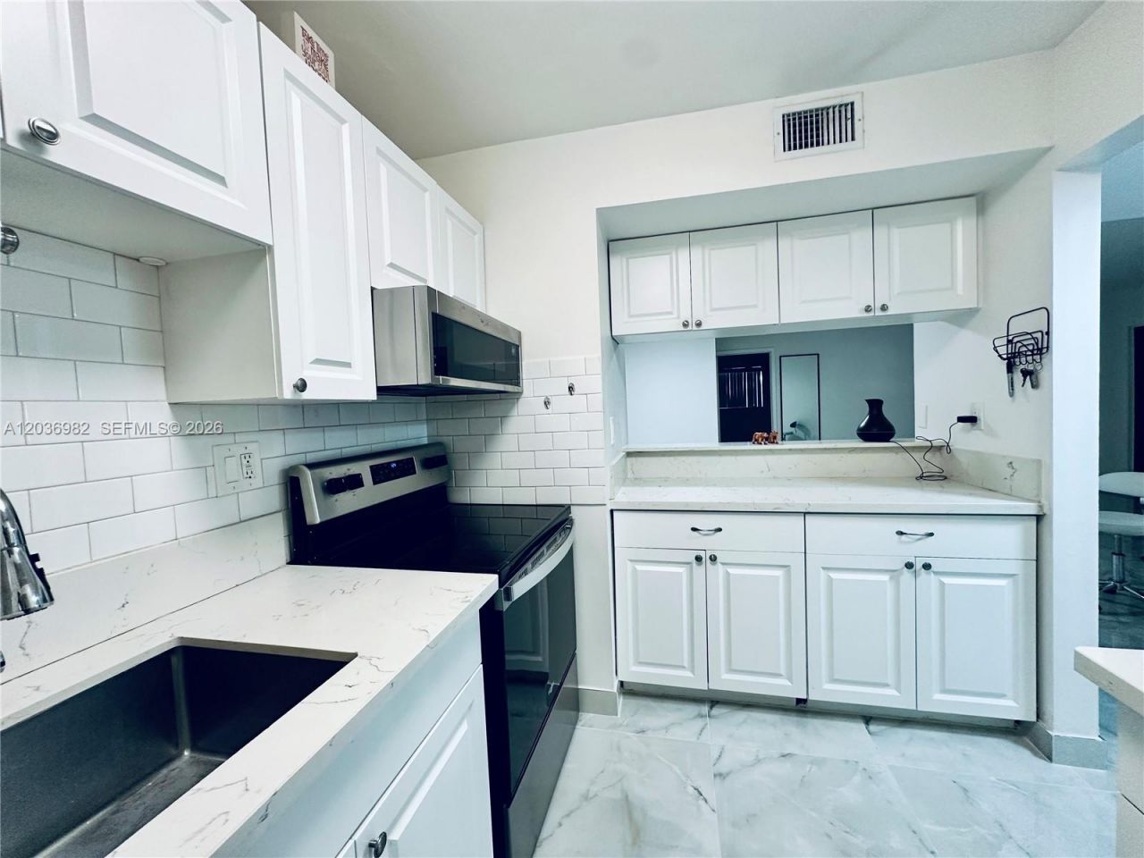 9703 Hammocks Blvd , Unit 108, Miami, FL 33196 Photo