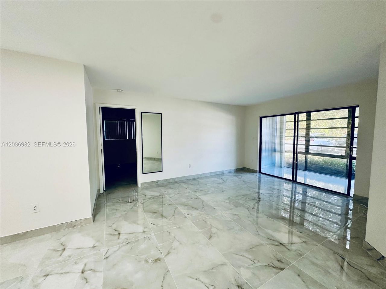 9703 Hammocks Blvd , Unit 108, Miami, FL 33196 Photo