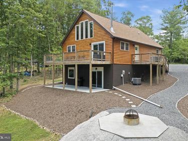 8315 SUPINLICK RIDGE ROAD, MT JACKSON, VA 22842