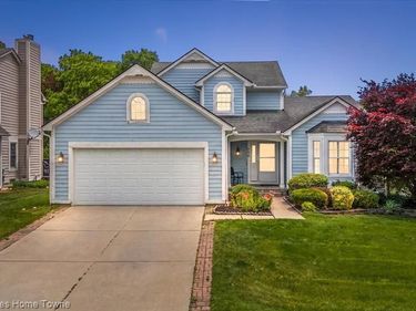899 Hathaway Dr Drive, Auburn Hills, MI 48326