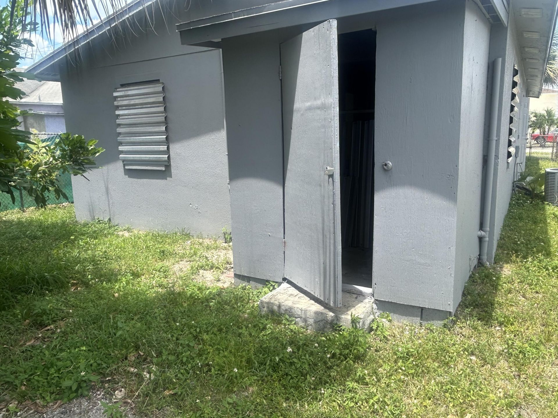 1528 S Avenue S, Riviera Beach, FL 33404 Photo