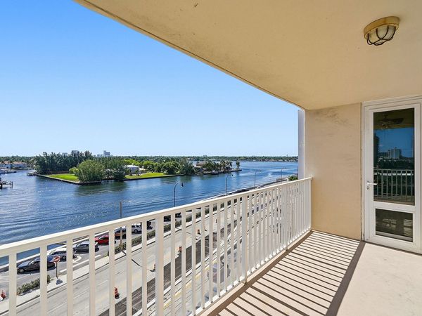 1401 S Ocean Drive, Unit 704, Hollywood, FL 33019