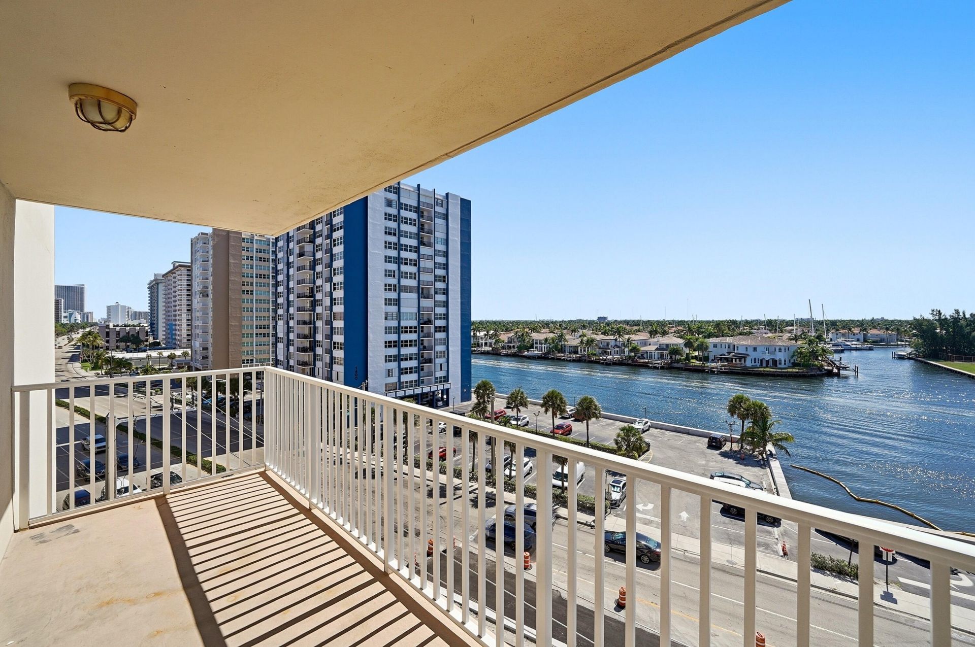 1401 S Ocean Drive, Unit 704, Hollywood, FL 33019 Photo
