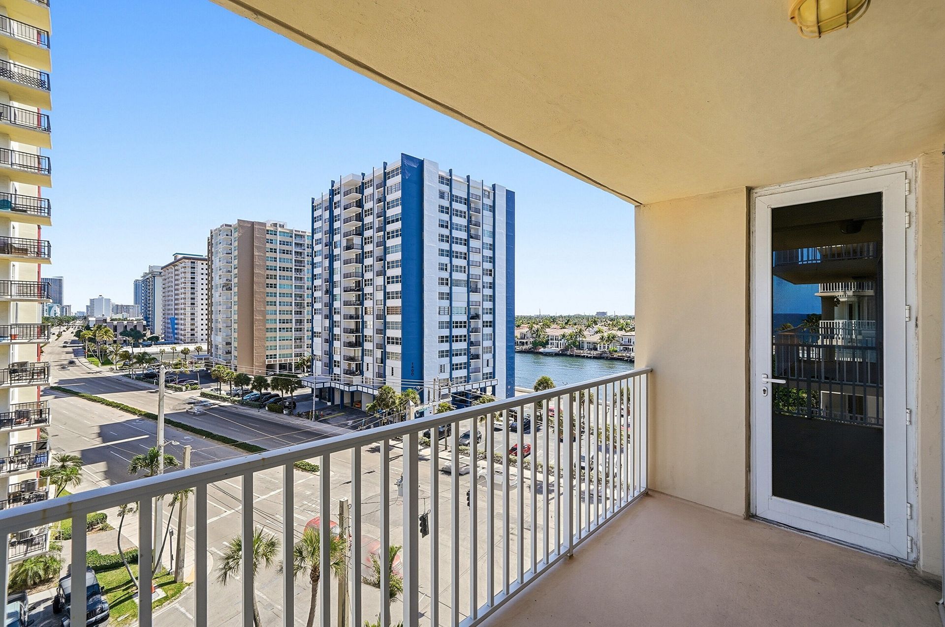 1401 S Ocean Drive, Unit 704, Hollywood, FL 33019 Photo