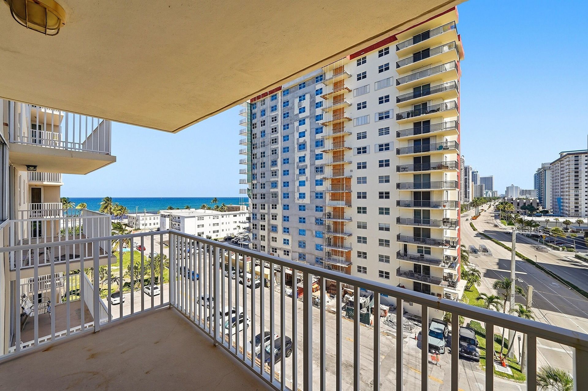 1401 S Ocean Drive, Unit 704, Hollywood, FL 33019 Photo