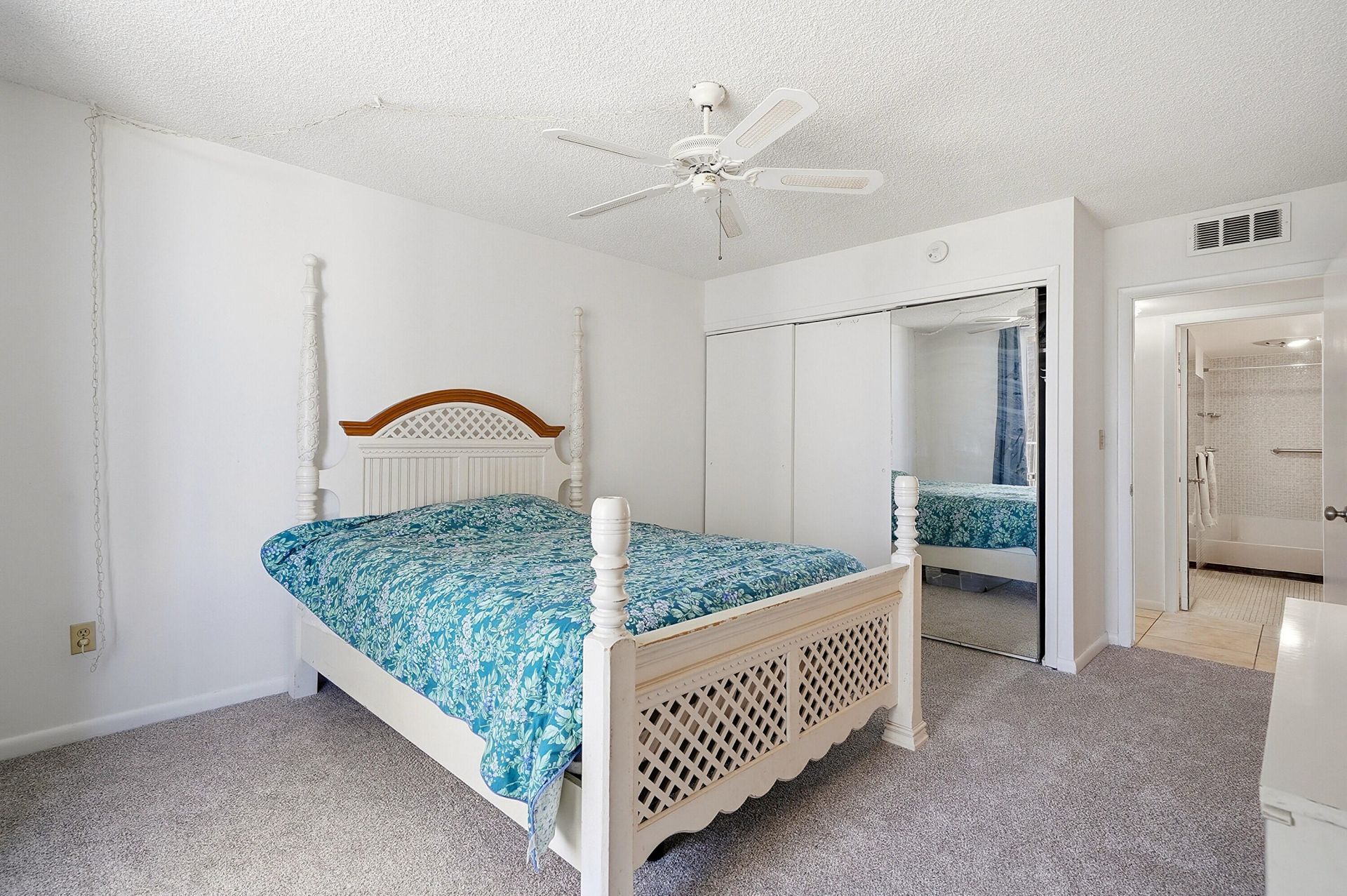 1401 S Ocean Drive, Unit 704, Hollywood, FL 33019 Photo