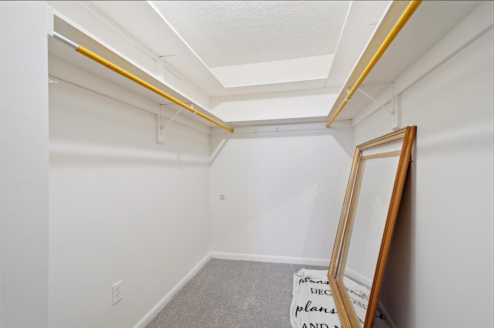 1401 S Ocean Drive, Unit 704, Hollywood, FL 33019 Photo