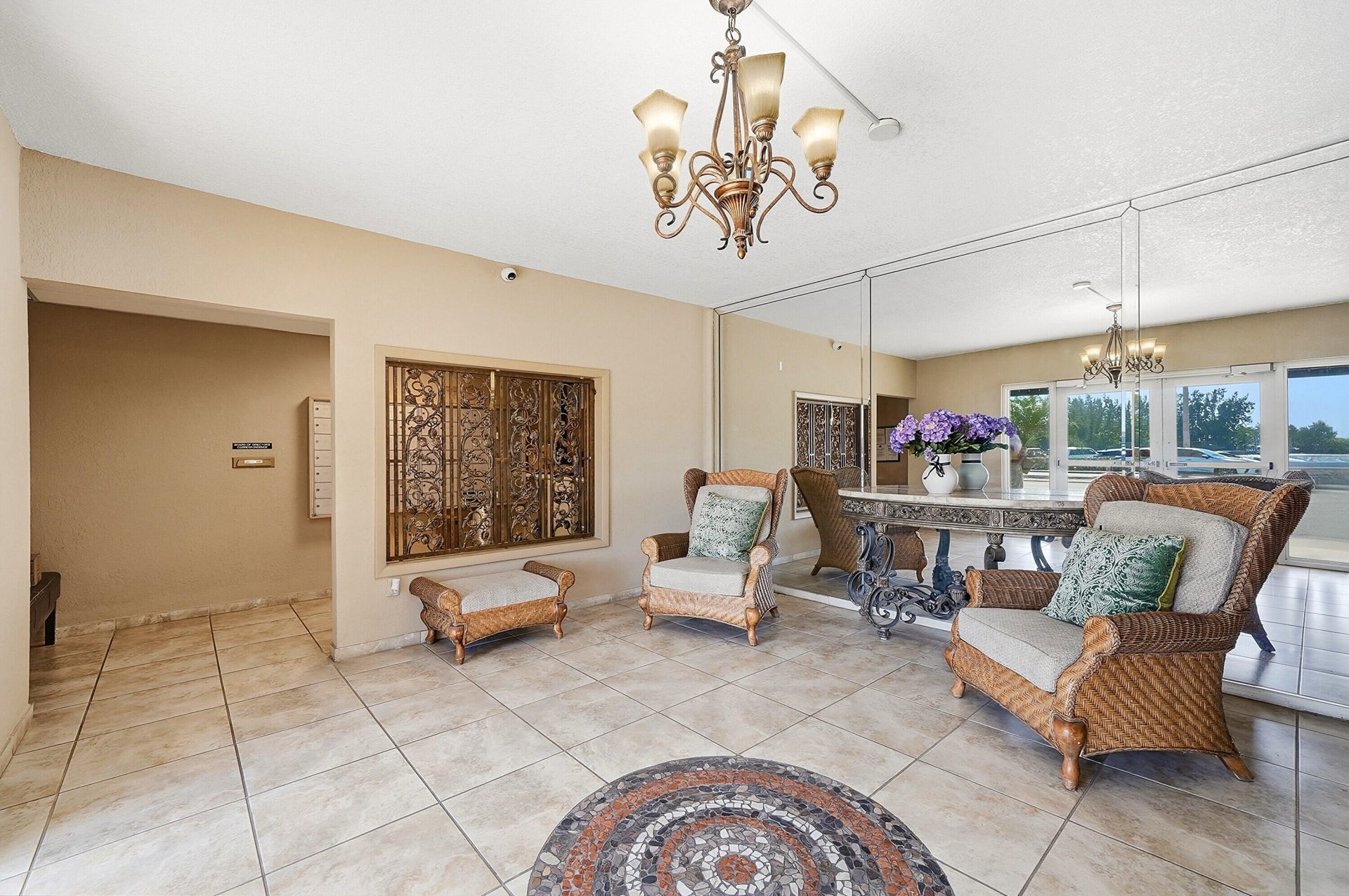 1401 S Ocean Drive, Unit 704, Hollywood, FL 33019 Photo