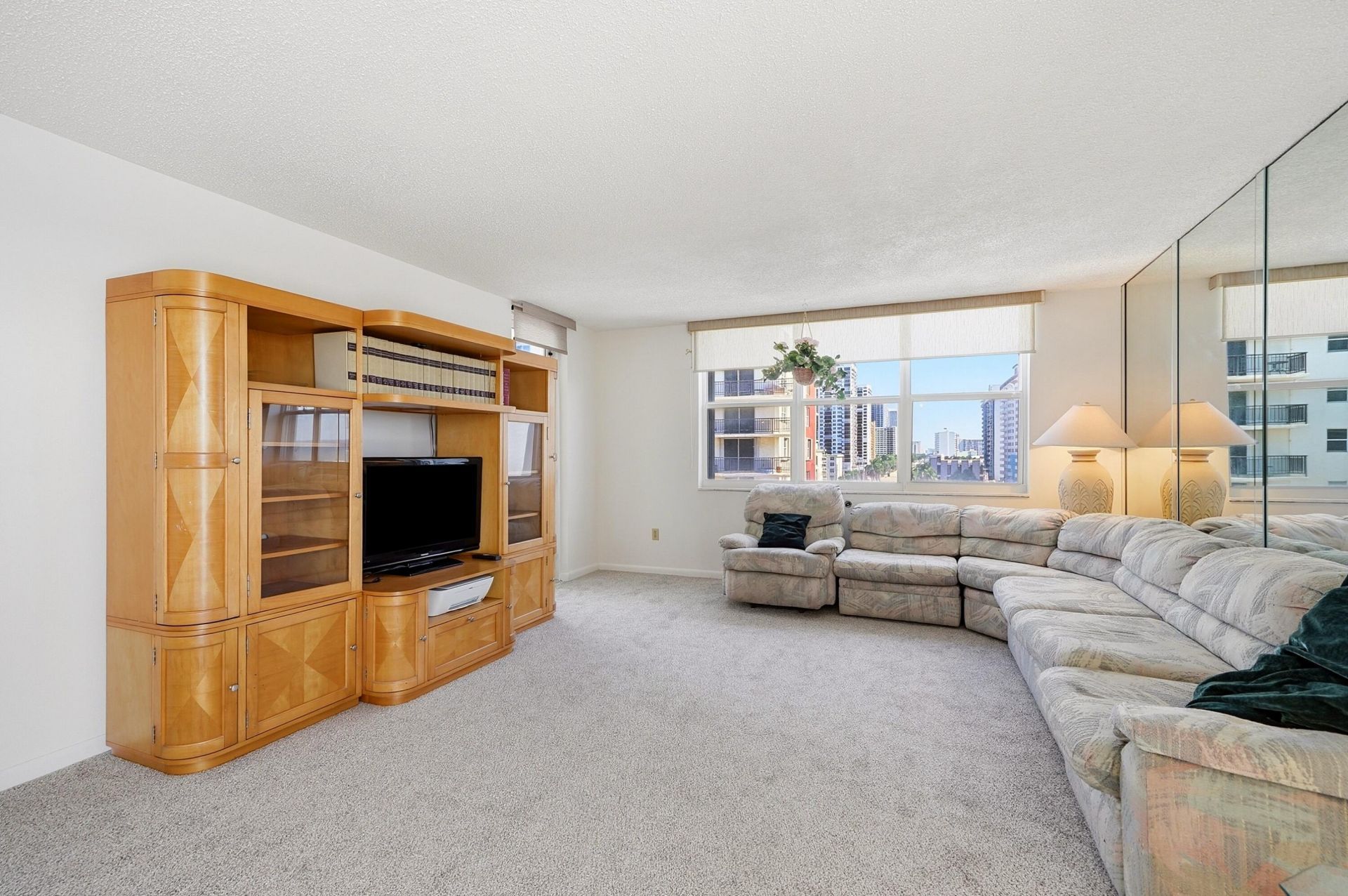 1401 S Ocean Drive, Unit 704, Hollywood, FL 33019 Photo